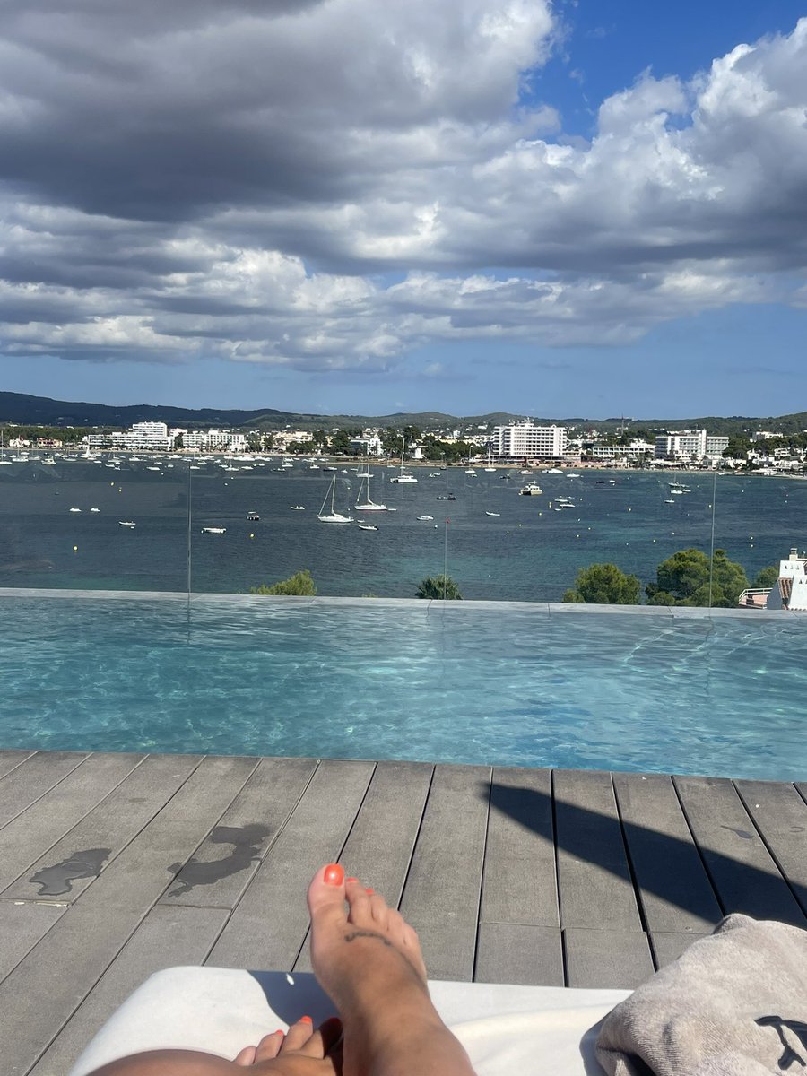 This is the life ☀️ Ibiza baby ❤️