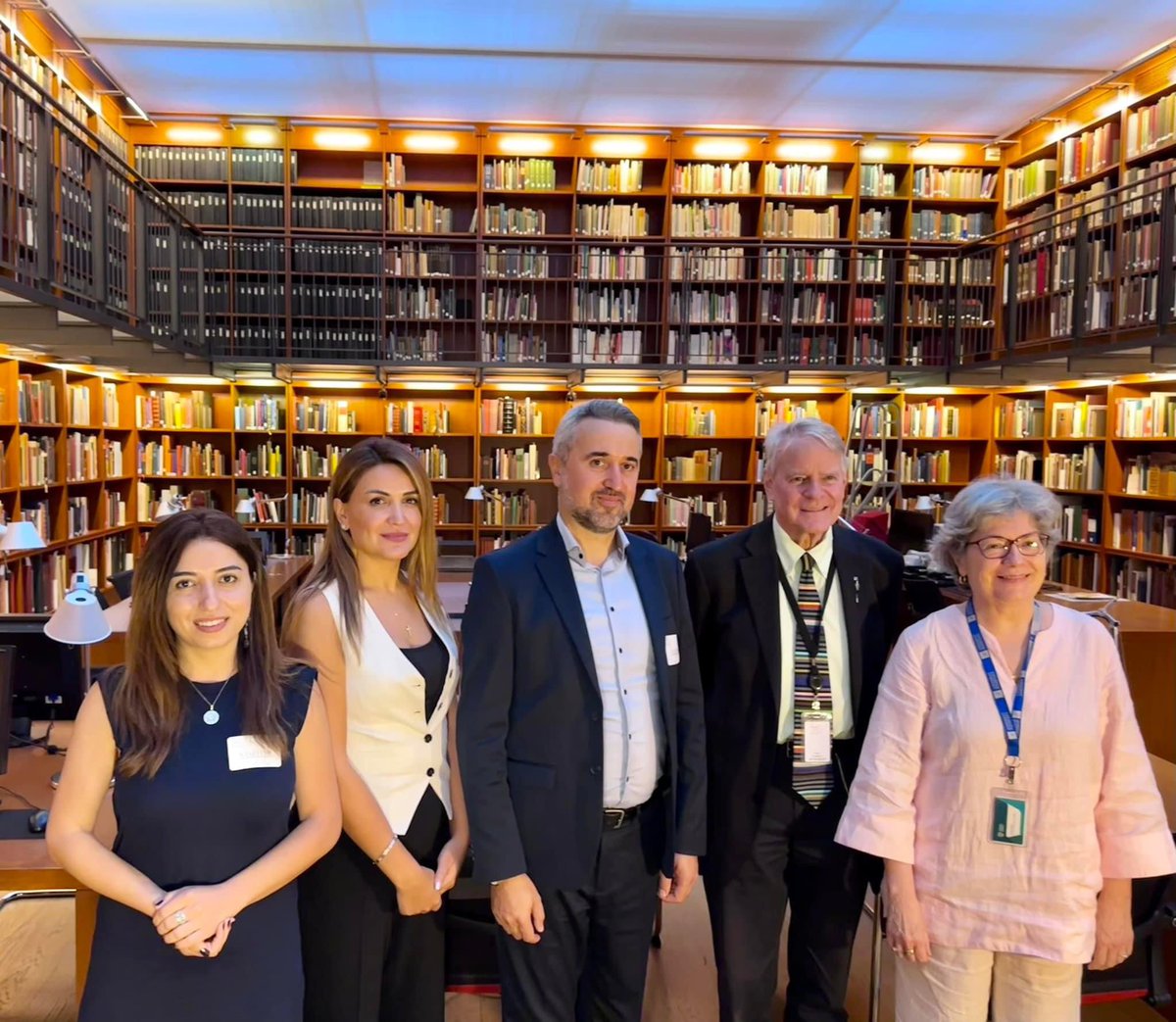 MashtotsM's tweet photo. On September 12, 2024, the Matenadaran delegation visited the renowned Morgan Library and Museum, which was founded 100 years ago and has a rare collection of written heritage - manuscripts, old printed books, and documents. 
👉🏻 https://t.co/x2ypYZ2A2W https://t.co/PVZPQzGMSL