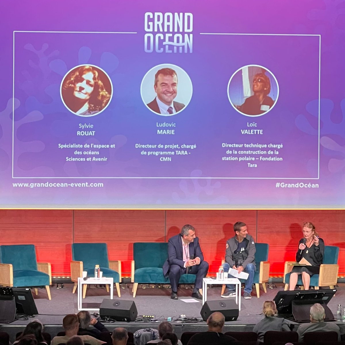 Grand Océan (@grandocean) on Twitter photo Ludovic Marie (<a href="/CMN_officiel/">CMN - Constructions Mécaniques de Normandie</a>) et Loïc Valette (<a href="/TaraOcean_/">Fondation Tara Océan</a>) sont à #GrandOcean pour présenter la #TaraPolarStation : une station #scientifique conçue avec une coque qui résiste à la pression de la glace pour étudier l'#Arctique 🧊
Une véritable prouesse technique & humaine ! Ludovic Marie (<a href="/CMN_officiel/">CMN - Constructions Mécaniques de Normandie</a>) et Loïc Valette (<a href="/TaraOcean_/">Fondation Tara Océan</a>) sont à #GrandOcean pour présenter la #TaraPolarStation : une station #scientifique conçue avec une coque qui résiste à la pression de la glace pour étudier l'#Arctique 🧊
Une véritable prouesse technique & humaine !