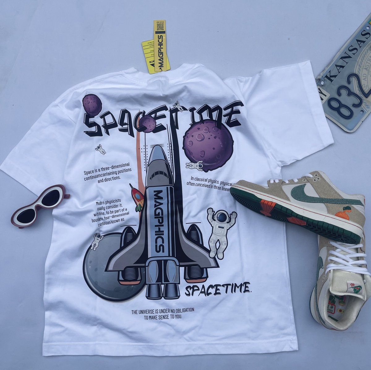 Magphics's tweet image. Spacetime🚀🔥

“It’s time to break boundaries”
The universe is under no obligation to make sense to you🪐
 
Click link to order⤵️

magphics.com/product/spacet…