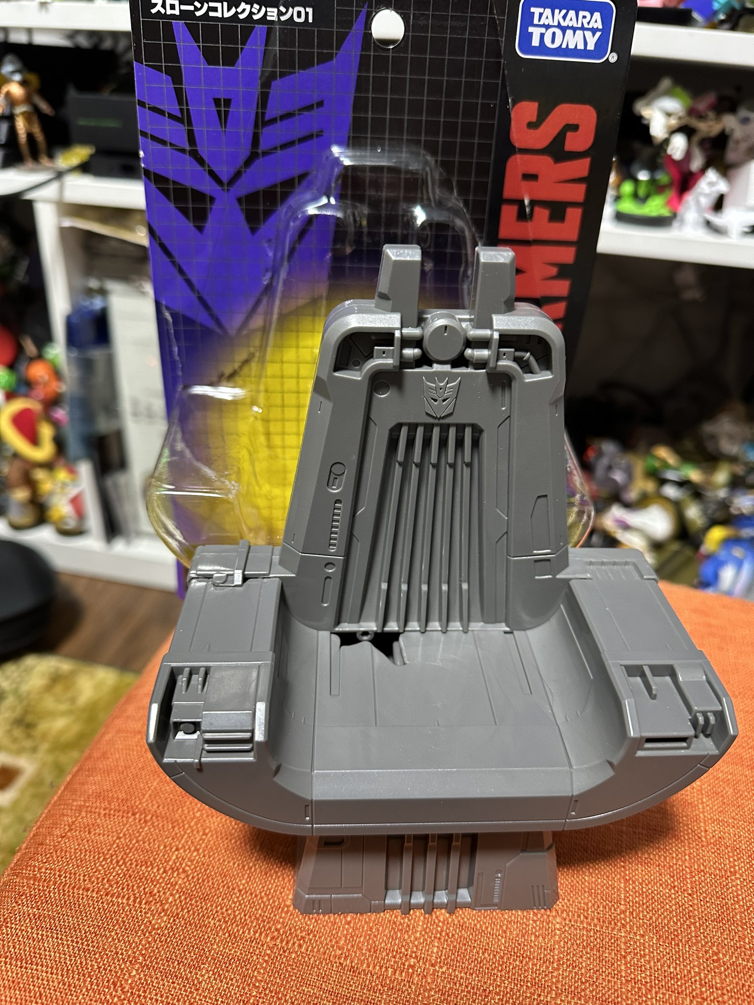 スローンコレクション01 Yahoo!オークション - トランスフォーマー博 TC-01 スローンコレクショ... TC MODEL TC-01 変形ロボット 拡大版