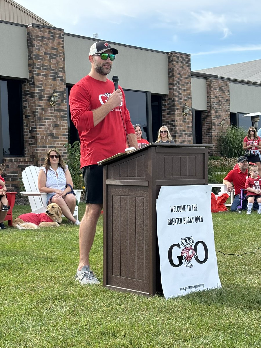 supportGBO's tweet photo. Thank you to our 28th Annual GBO Celebrity Starter, Badger &amp; NFL HOF, Joe Thomas! 

@joethomas73 https://t.co/3NIHARXZHI