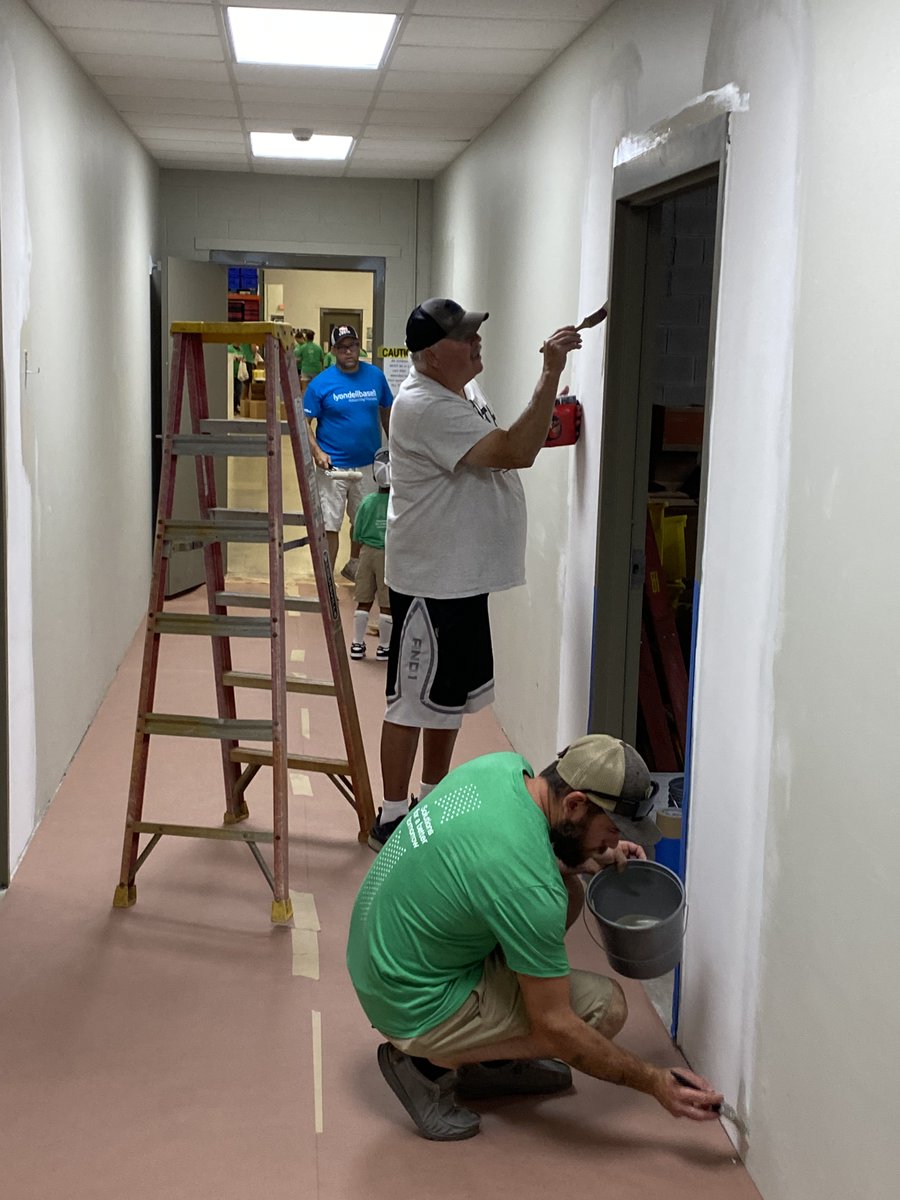 It's <a href="/LyondellBasell/">LyondellBasell</a>  Global Care Day! Look at this awesome group! We have a huge team of our friends at LyondellBasell here today working on lots of projects, from painting, to cleaning and beautifying the building to packing food for our school backpack program school children!