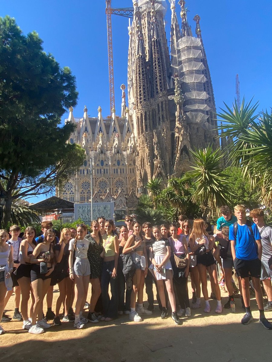 dlsmfl's tweet photo. Fabulous final day…. Now on the coach heading to the airport ✈️ @DLS_StHelens https://t.co/KtNFXgKTeq