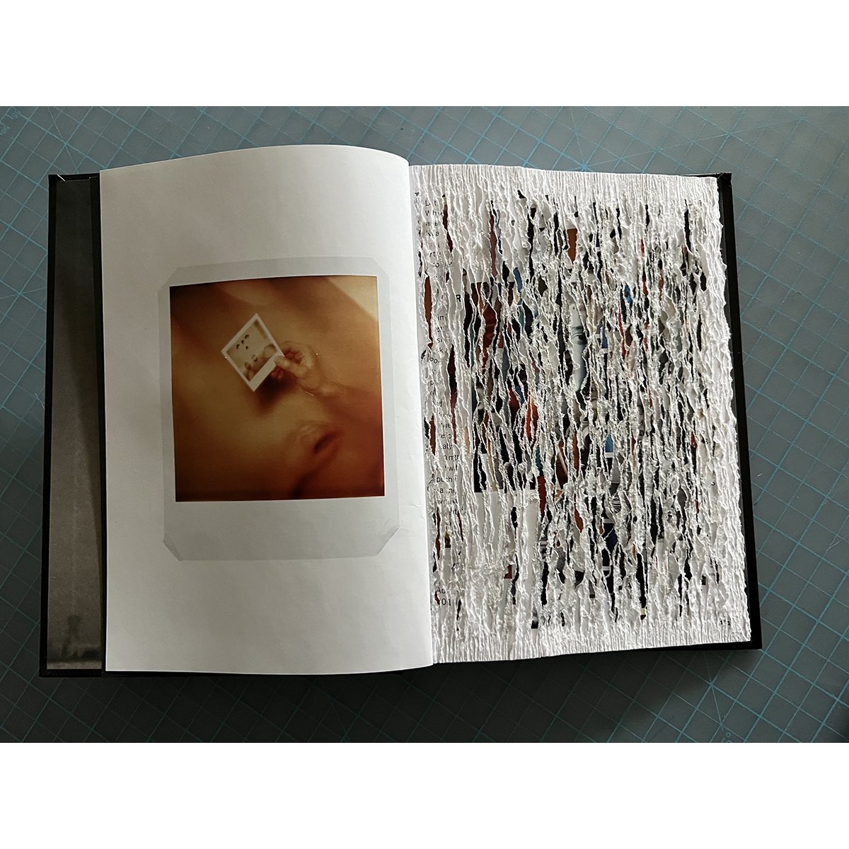 bdavidgallery's tweet photo. Nice write up by #JordanPalmer in the @StLJewishLight on #BuzzSpector’s new exhibition, “Verso / Recto.” at Bruno David Gallery.  Opens Friday 9/20, 6-8 pm.
Link in bio/LinkTree
-
#VersoRecto  #BookAlteration #ArtistBook #BrunoDavidGallery #artexhibition #artgallery #artadvisor https://t.co/nQZh8IEnxx