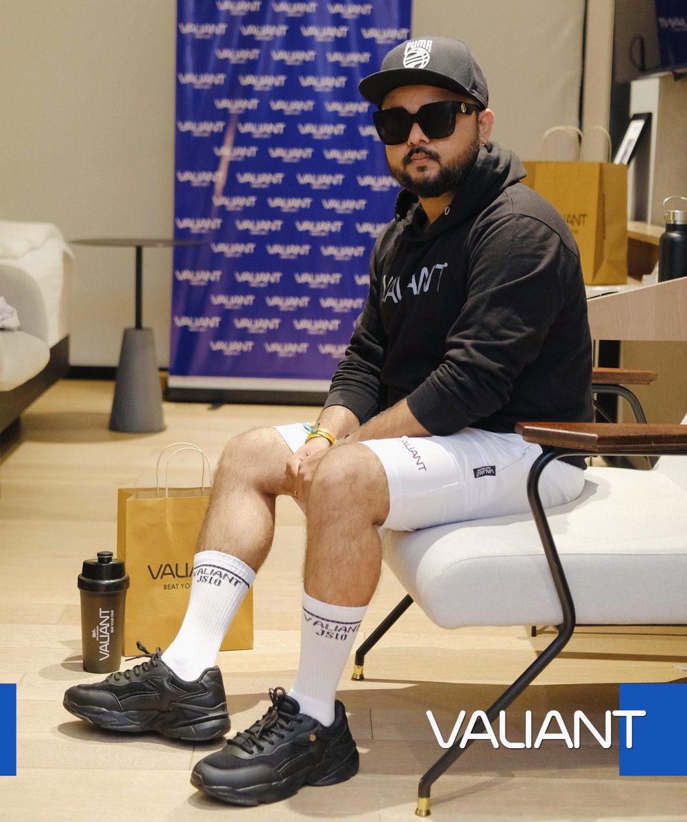 Beat Your Fear &amp; wear Valiant ☑️ <a href="/ValiantWorld/">Valiant</a> • An energetic star’s choice💙 <a href="/vipulnarigara22/">Vipul Narigara</a> 

#VipulNarigara #ValiantCricketTeam #gujarat #India #ValiantInIndia #Asia #valiantworldwide #sports #worldstar