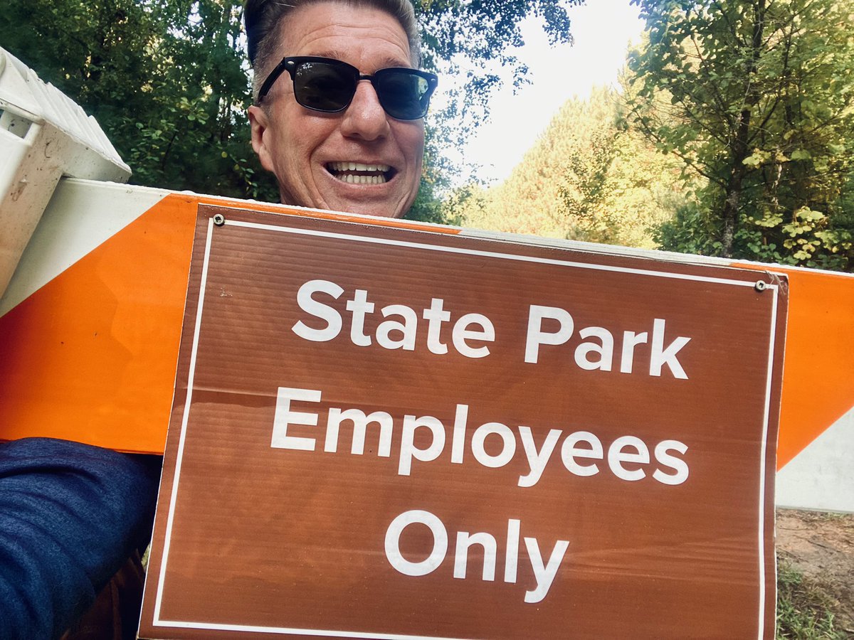 StoneGrissom's tweet photo. Always question authority https://t.co/bXkONCawy3