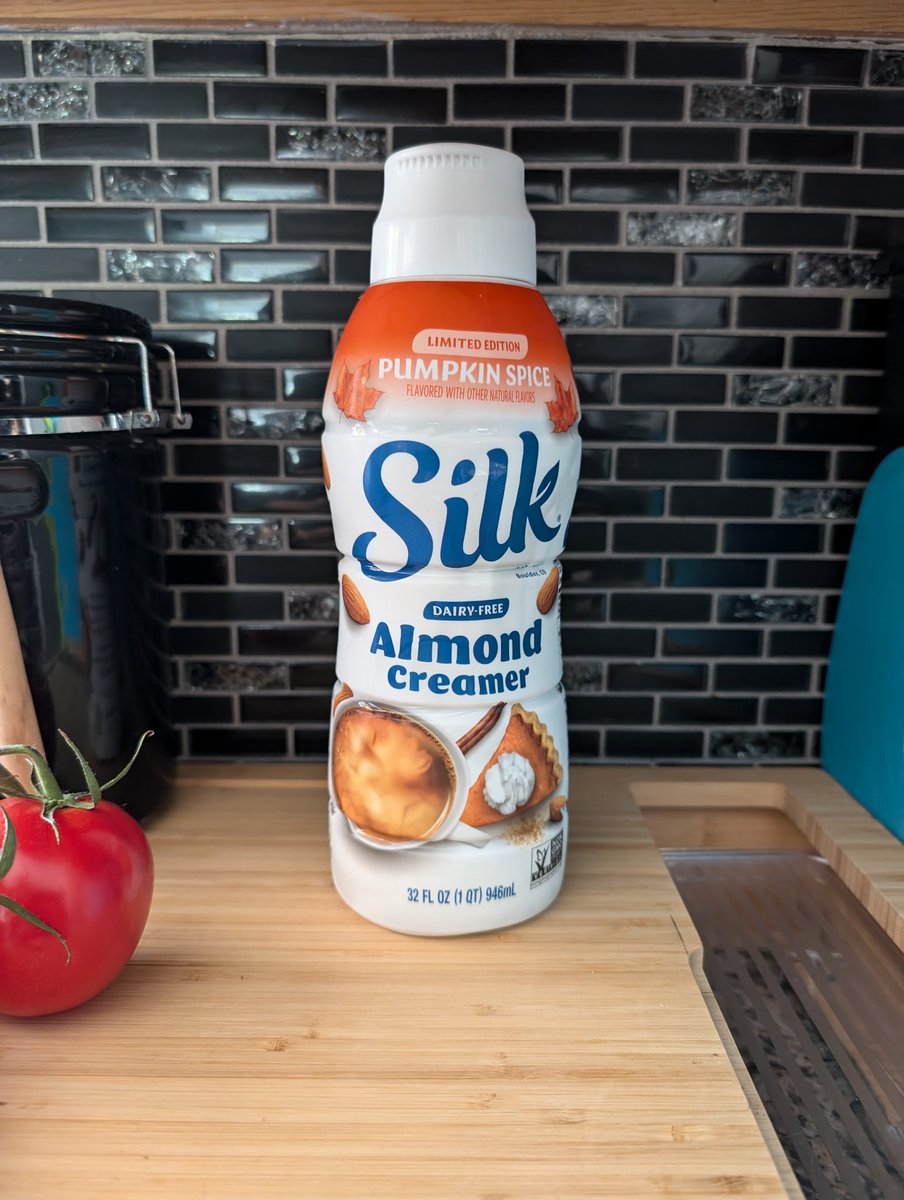 kyle (parody) tweet media