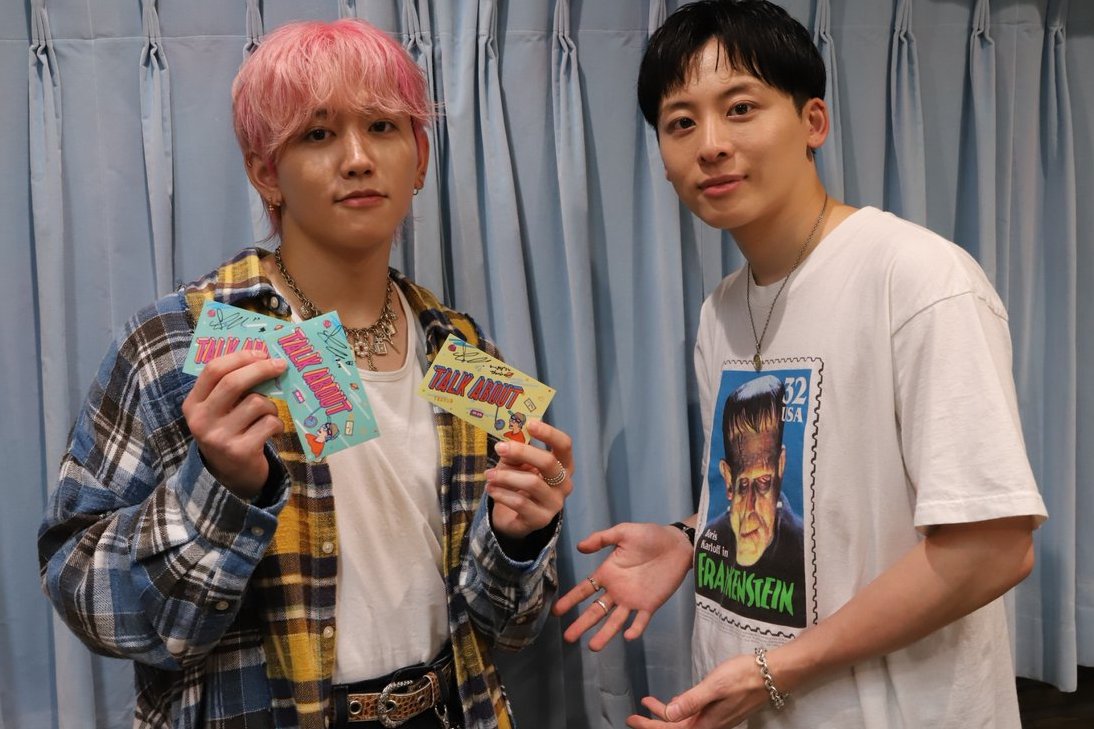 radio_talkabout's tweet photo. #MASHIHO さんから
サイン入りステッカー3名に🎁✨

応募は番組アカウント
@radio_talkaboutをフォロー&amp;本投稿をリポスト！
※このアカウントからのみ当選連絡します

radikoで１週間聴ける
リンクもぜひPOSTを🍀💜
https://t.co/PPKfltxtyJ

#トークアバウト #TBSラジオ 
#마시호 #มาชิโฮะ #Da_iCE https://t.co/e8ghTUWAts