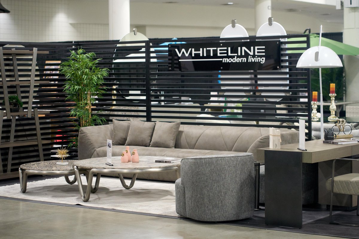 FLHomeShows's tweet image. Recap from the unforgettable Fort Lauderdale Home Show! 🌴✨

Thousands left with fresh ideas and connections for their spaces. Missed it? Don’t worry—join us at the Miami Home Show, Oct 18-20, for even more inspiration! 🏠 #HomeShow #Design