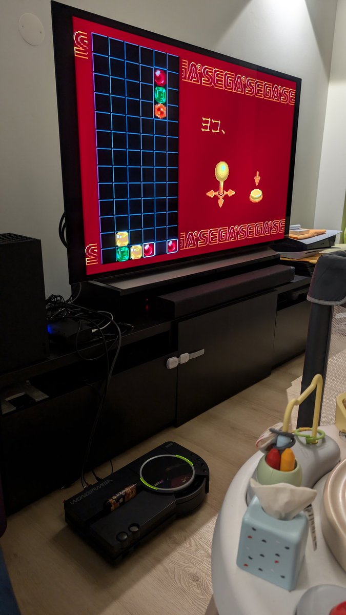hitmanmcc's tweet photo. However... What is this I spy with my little eye? The mega drive side has become functional!
I don't think this had anything to do with today's recap. Probably tied to the Deoxit applied to the cartridge connector recently. #RETROGAMING #MegaDrive #Wondermega #restoration #repair https://t.co/tWmCkojSW5