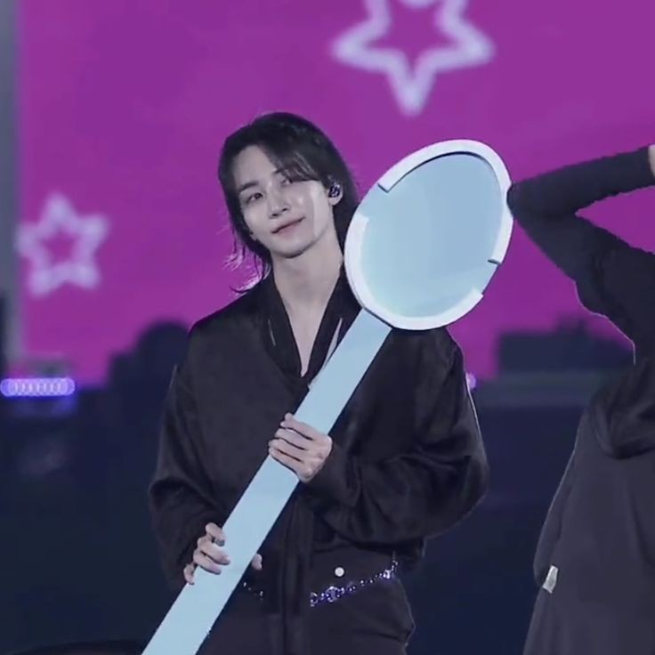 Jeonghan | ⏰😇🪖 tweet media