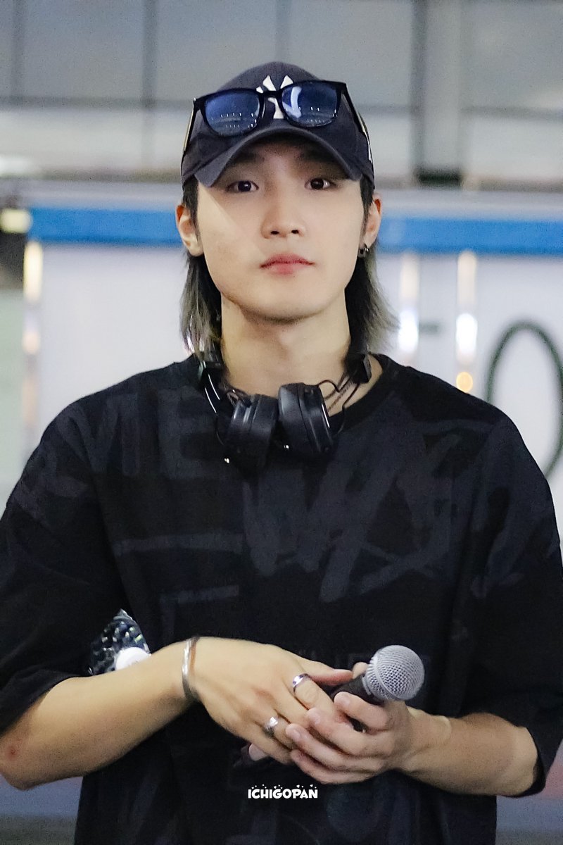 __meronyan5's tweet image. 240913 DefClass ボーカル路上ライブ 新宿 ꔛෆ

#DefClass #WON  #DefClass_won #デフクラス
@DefClass_ @dc_won38864