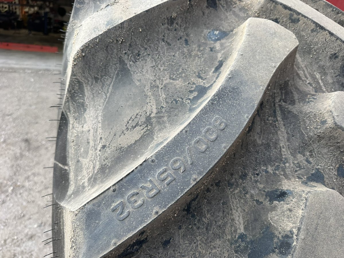 Like new Valmar 8600 (8711) spreader

• 11 ton capacity
• main bin plus small bin on front
• 66’ booms and scales
• 4500 acres
• most acres have been used to spread canola and oats
• red and grey meters included 

Call for pricing!
204-870-2778
mike.wall@genag.com