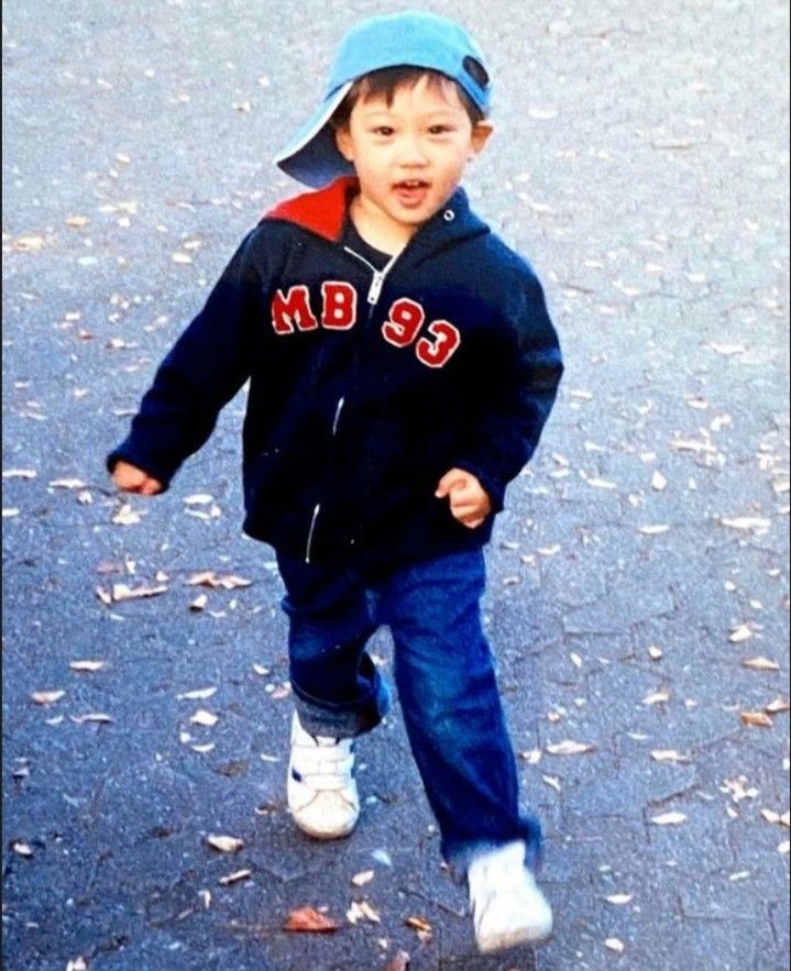 annhyunee's tweet photo. ᯓ✧ Abro hilo de: Felix a través de los 
      años

         ˗ˏˋ Un viaje desde su infancia 
                            hasta hoy .ᐟ https://t.co/ENv4F9j08S