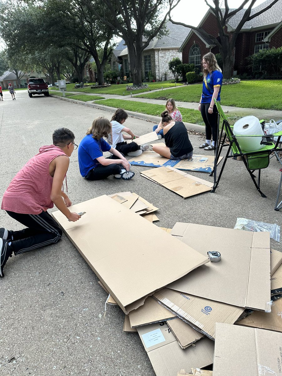 Starting of making the float 😃 <a href="/TheColonyHS/">The Colony HS</a>