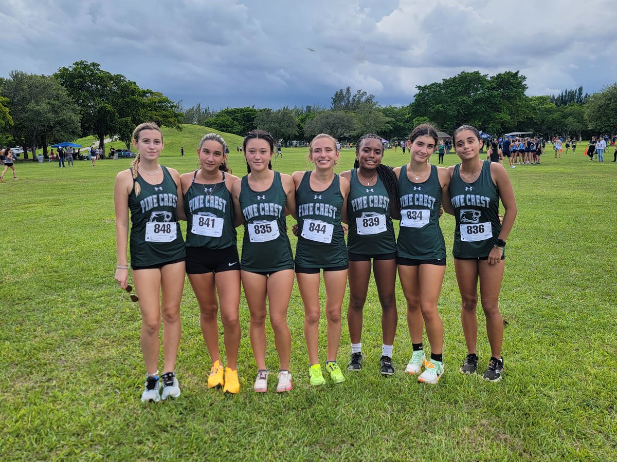 pinecresttrack's tweet image. Girls finished 3rd at King of the Hill in Miami!  Led by Emma Supple, 11th in 21:28 &amp;amp; Lila Feeley, 13th in 21:33.  Unfortunately lightning canceled the boys race.  Spanish River Invite next week! #PCXCountry #PCTrack #PCAthletics #PCPanthers #PCAlumni
