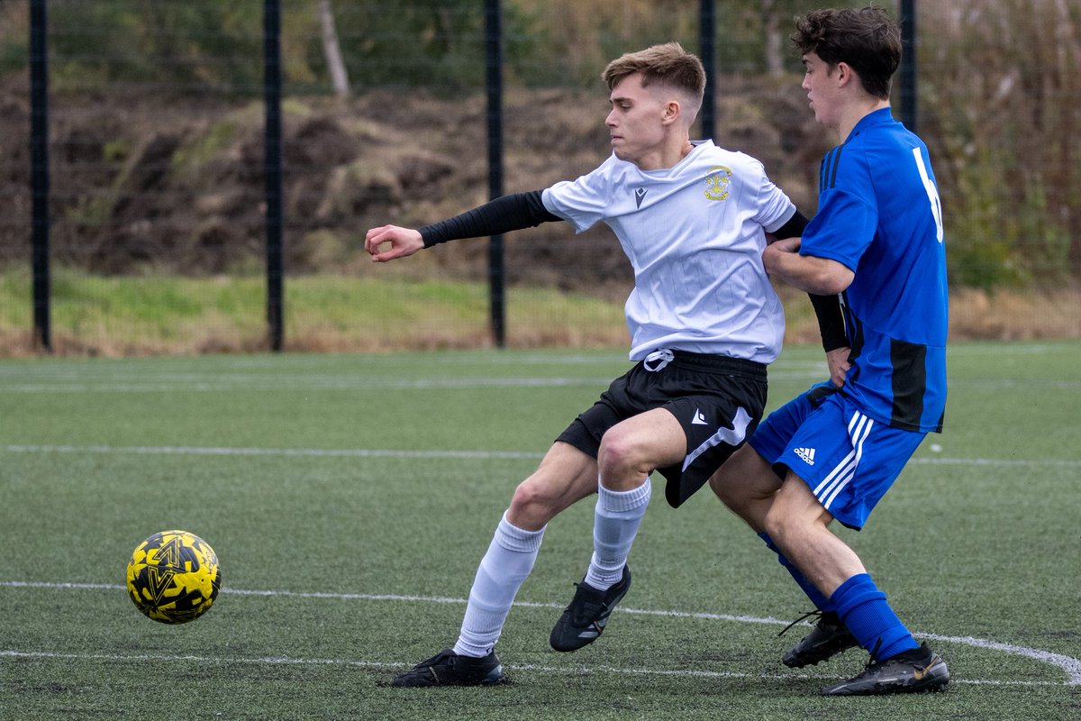 MackiePhotos's tweet photo. Well, that escalated quickly in the end.  Full-time score, @ClachReserves 2-2 @StDuthusFC in the @NorthCaleyFA. #NorthCaley #NCFA https://t.co/ZU7uMQkg8V
