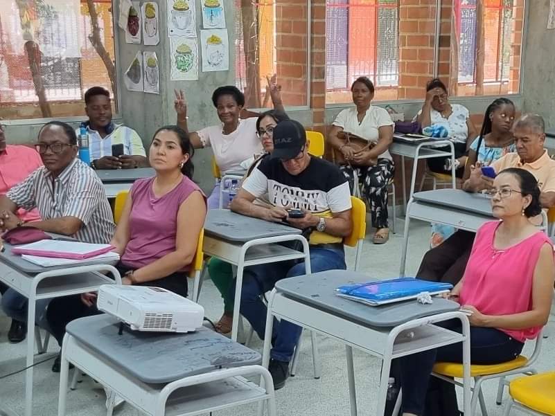 Plan Jarillón de Cali tweet media