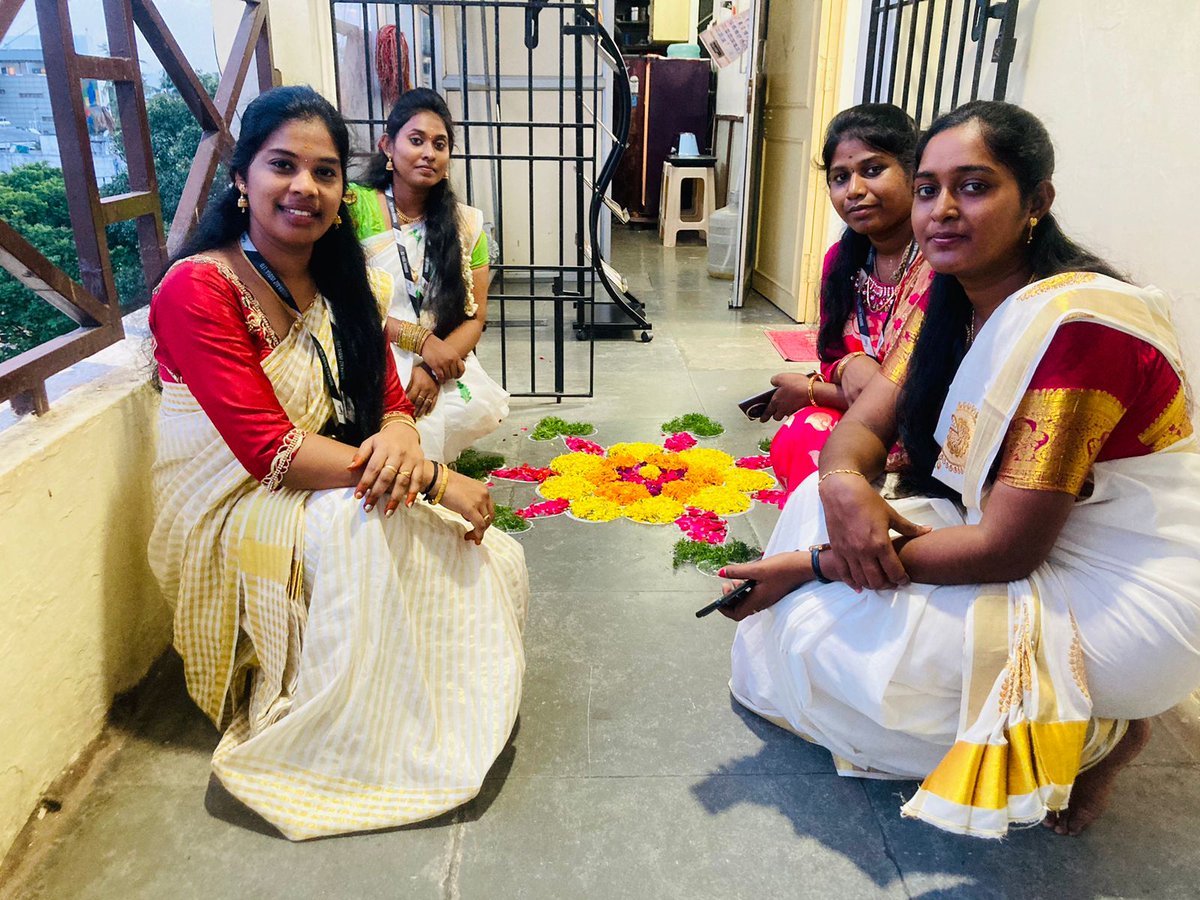 innokaiz_india's tweet image. Join us in celebrating Onam, the cherished harvest festival of Kerala, at Innokaiz India Limited! This vibrant festival signifies prosperity, unity, and cultural richness.#sukumarbalakrishnan #innokaiz #ishop #retailsales #homeappliances #OnamCelebration