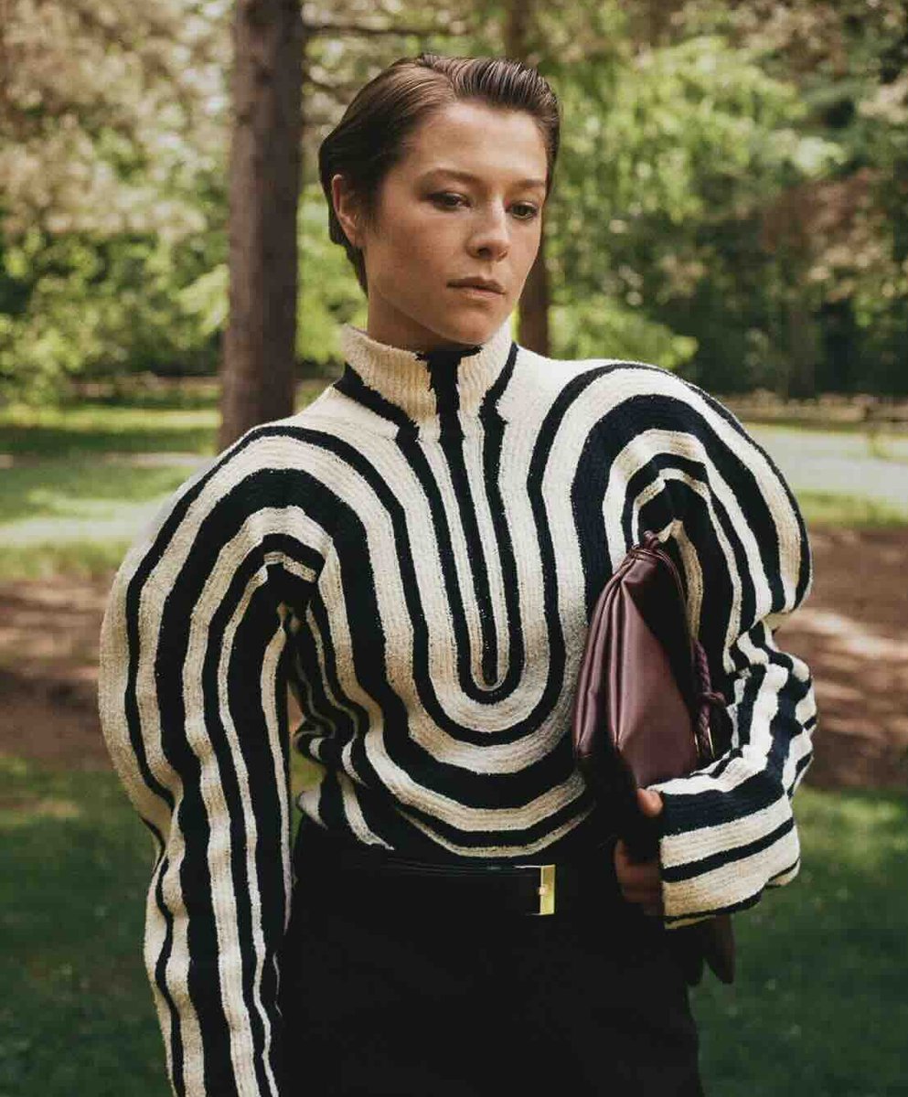 EmmaDsupremacy's tweet image. Oh wow