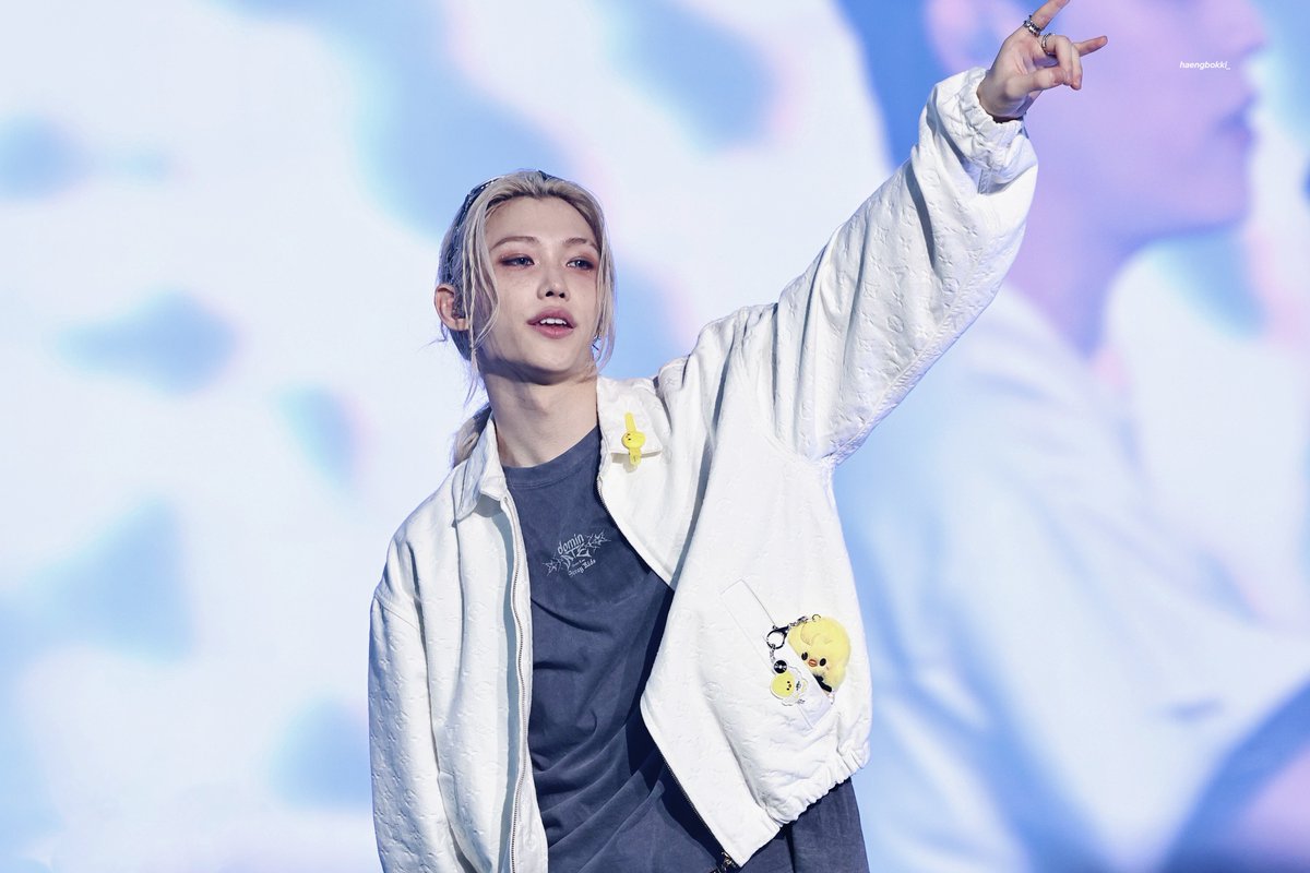 _haengbokki_'s tweet photo. Happy Felix Day🤍
용복아 생일축하해*.☆⸜(⑉˙ᗜ˙⑉)⸝♡.*

#HappyFelixDay
#우리_행복은_언제나_용복이야
#GlobalIconLeeFelix
#Felix #필릭스 
#StrayKids #스트레이키즈 https://t.co/S8x1l0AGbX