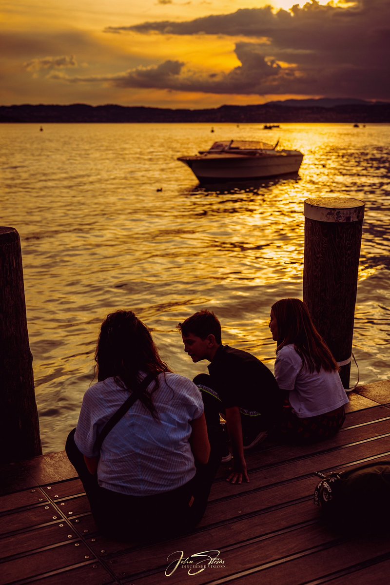 Golden hour, Italy

#photographylovers #italy #GoldenHour