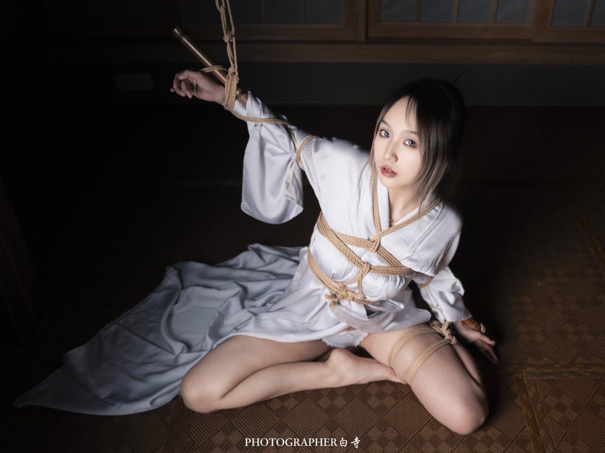 清凉色🫧

🪢：@llansshan_ 
📸：@whiteplace_1 https://t.co/RasSpSCR14