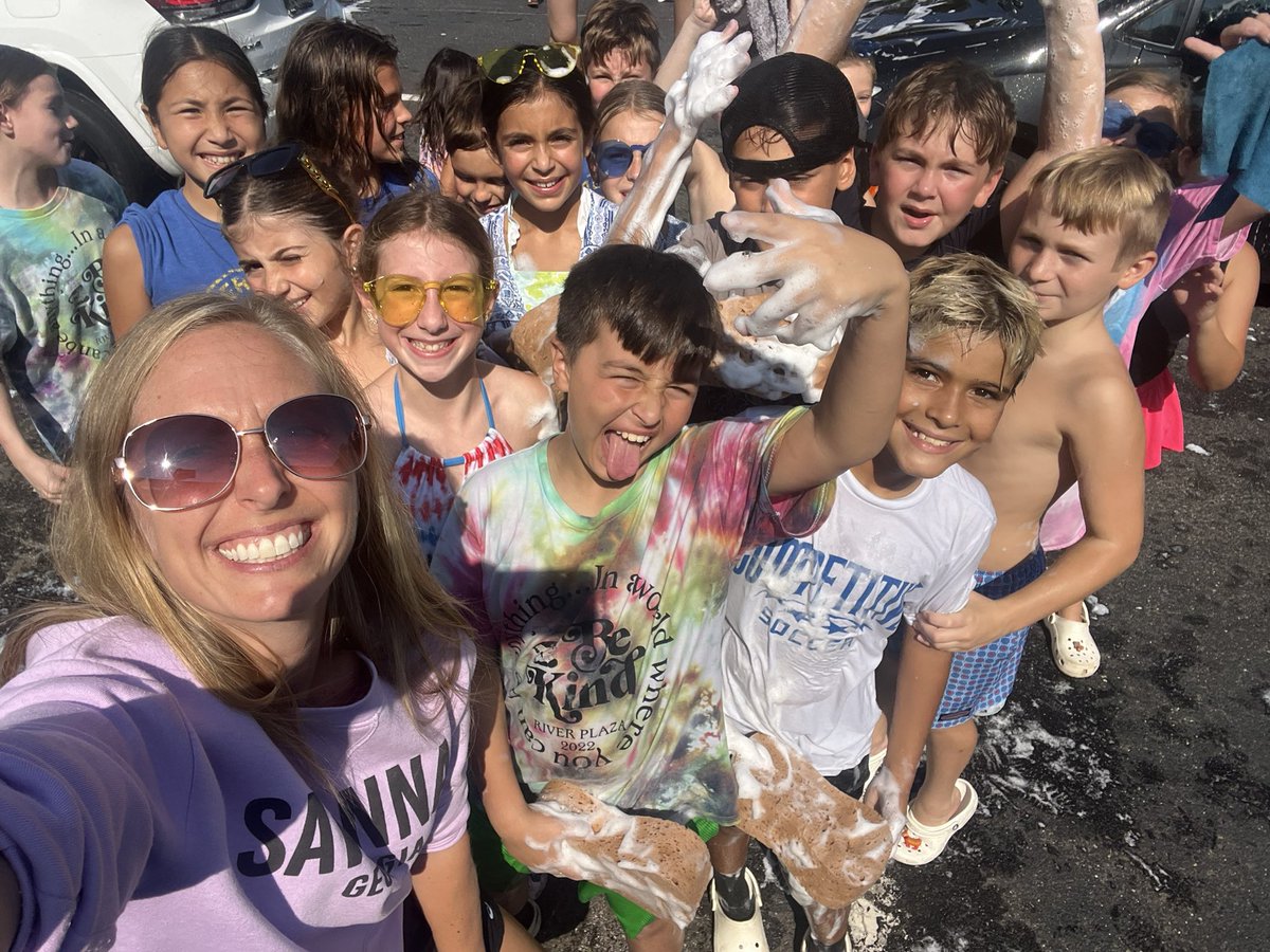 Amanda Agresti (@amandaagresti1) on Twitter photo Not only will your car get cleaned, but you will get to see these cute faces. Come to the 5th grade car wash! <a href="/River_Plaza_PFA/">RiverPlazaPFA</a> Not only will your car get cleaned, but you will get to see these cute faces. Come to the 5th grade car wash! <a href="/River_Plaza_PFA/">RiverPlazaPFA</a>