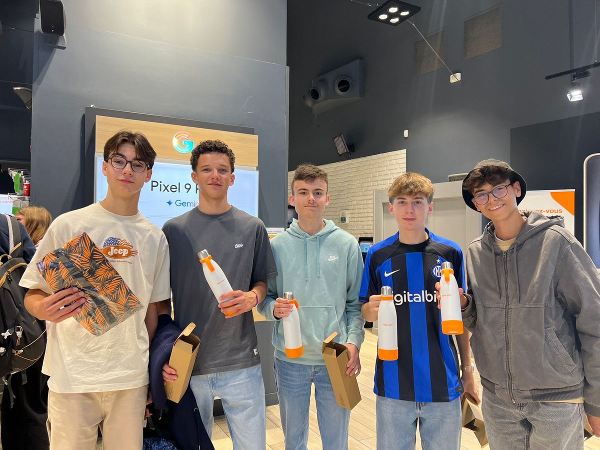 Orange pense aux 18-26 ans avec nos offres Cheat Codes, tout en s’engageant pour un numérique responsable

👉🏼 200 jeunes sensibilisés à Lille
👉🏼 4 000 élèves formés dans le Nord-Pas-de-Calais
👉🏼 103 000 enfants touchés par nos campagnes

L’appli 3018 contre cyberharcèlement 🆘