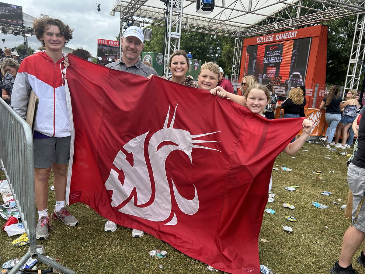 Derek Irons tweet media