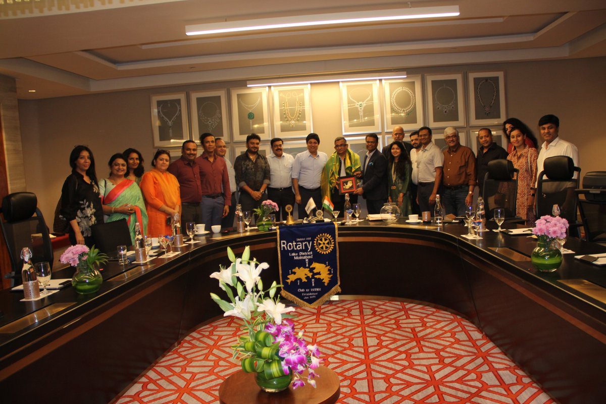 An inspiring session with Mahankali Srinivas Rao (MSR), a 37-year IT veteran, co-founder of Aujas Networks, and CEO of T-Hub, who shared his profound insights on Empowering Growth, Building Futures. 💡📷#Leadership #Innovation #Inspiration #RotaryAtService #RCLakeDistrict