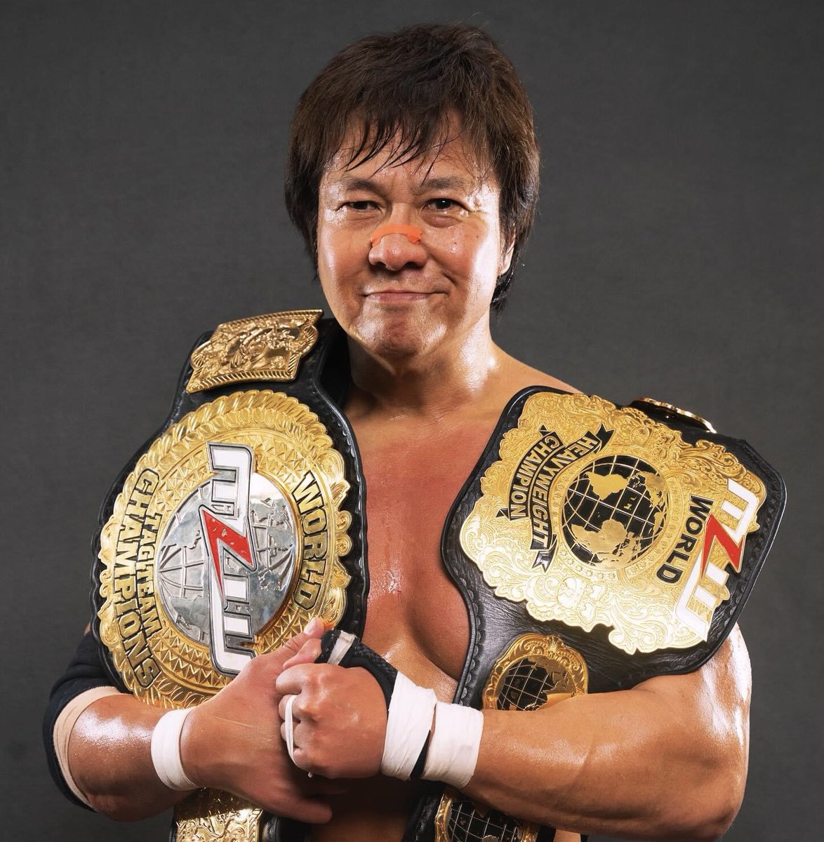Chupacabra_01's tweet photo. 🎂Happy Birthday to Satoshi Kojima! @cozy_lariat #SatoshiKojima #TenCozy #BreadClub #NewJapan #MLW #WWE #NXT #ECW #NWA #WCW #TNA #ImpactWrestling #ROH #AEW #LuchaLibreAAA #CMLL #NJPW #ProWrestlingNoah #AJPW https://t.co/JdASsFEjmB