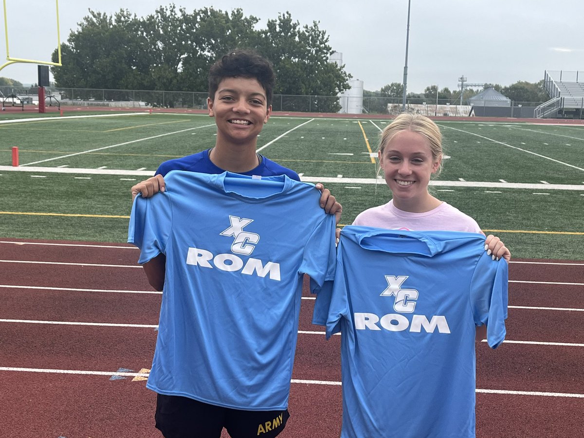Runners of meet from Gilbert are Kira and Blythe. Kira earned her varsity spot back and Blythe showed great consistency between miles which was a focus going into the meet. Great work ladies.