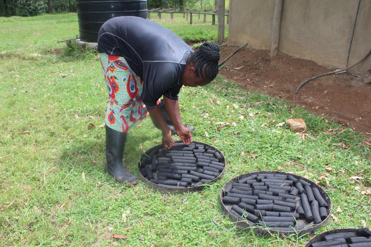 eco2libriumllc's tweet image. Fuel the future with eco-friendly #briquettes! Made from waste, they burn cleaner, last longer, and help reduce deforestation. Let's power up sustainably!
Make your order now on 07107 96 519 /0741 933 506. Free #delivery within #Kakamega town!