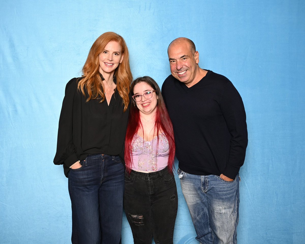 ameliasvancamp's tweet photo. SHE SAID I LOOKED SO PRETTY I AM DEAD. https://t.co/67KSzOGaXj