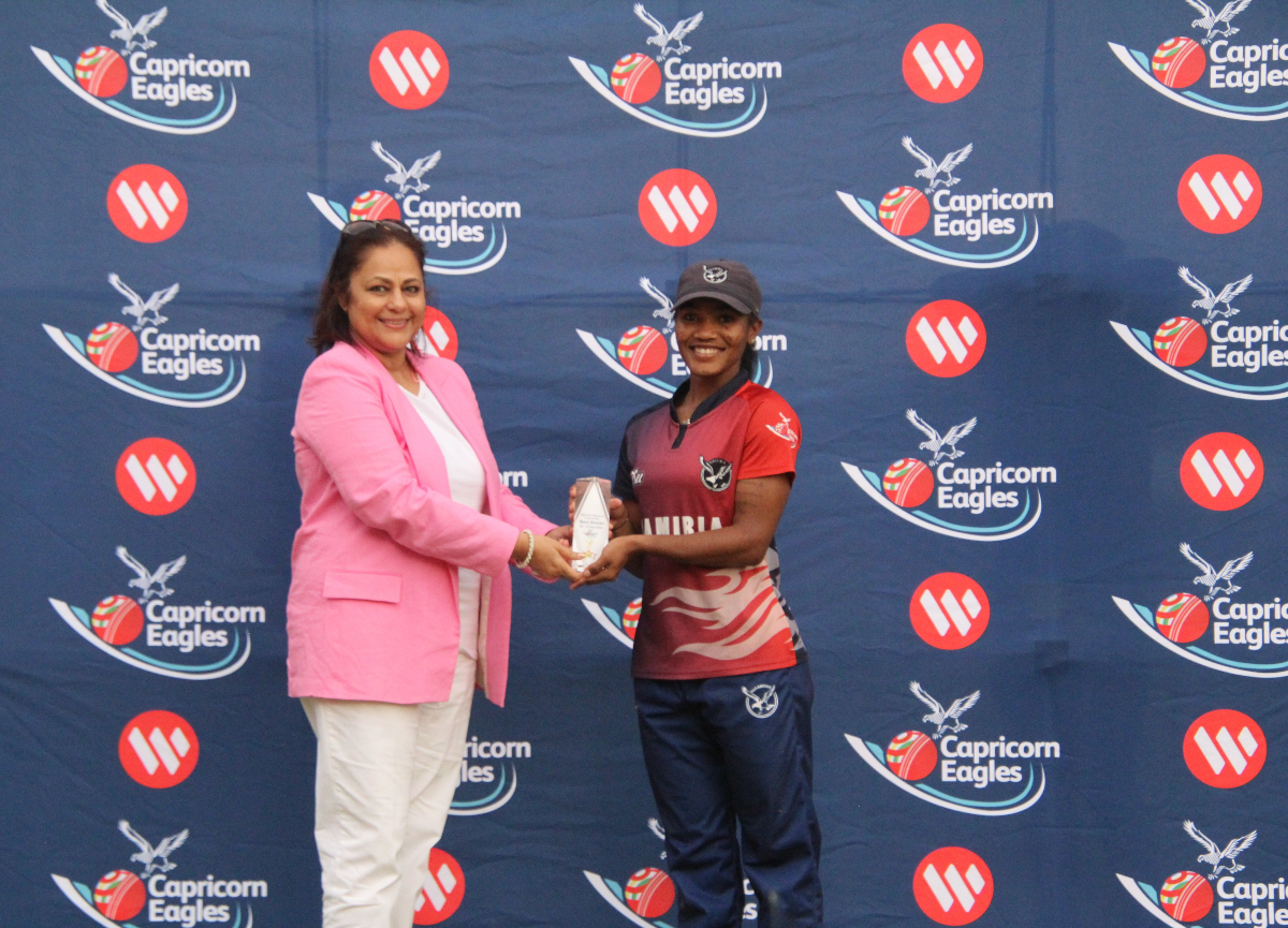 BEST BOWLER OF THE TOURNAMENT🏏

Congratulations to Arrasta Diergaardt for her great bowling in the Capricorn Eagles tri series taking 9 wickets🔥

#connectorsofpositivechange #EaglesPride