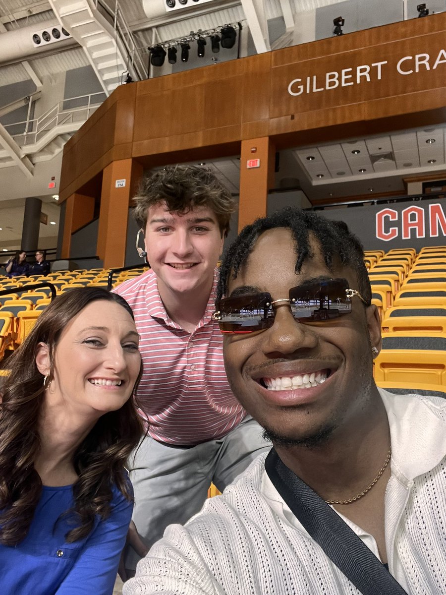 The crew is ready again! Are you? 
<a href="/CoachTFries/">Tammi Fries</a> <a href="/vince_barefoot/">Vince Barefoot</a> 

1 PM! Both Teams Need A Win!