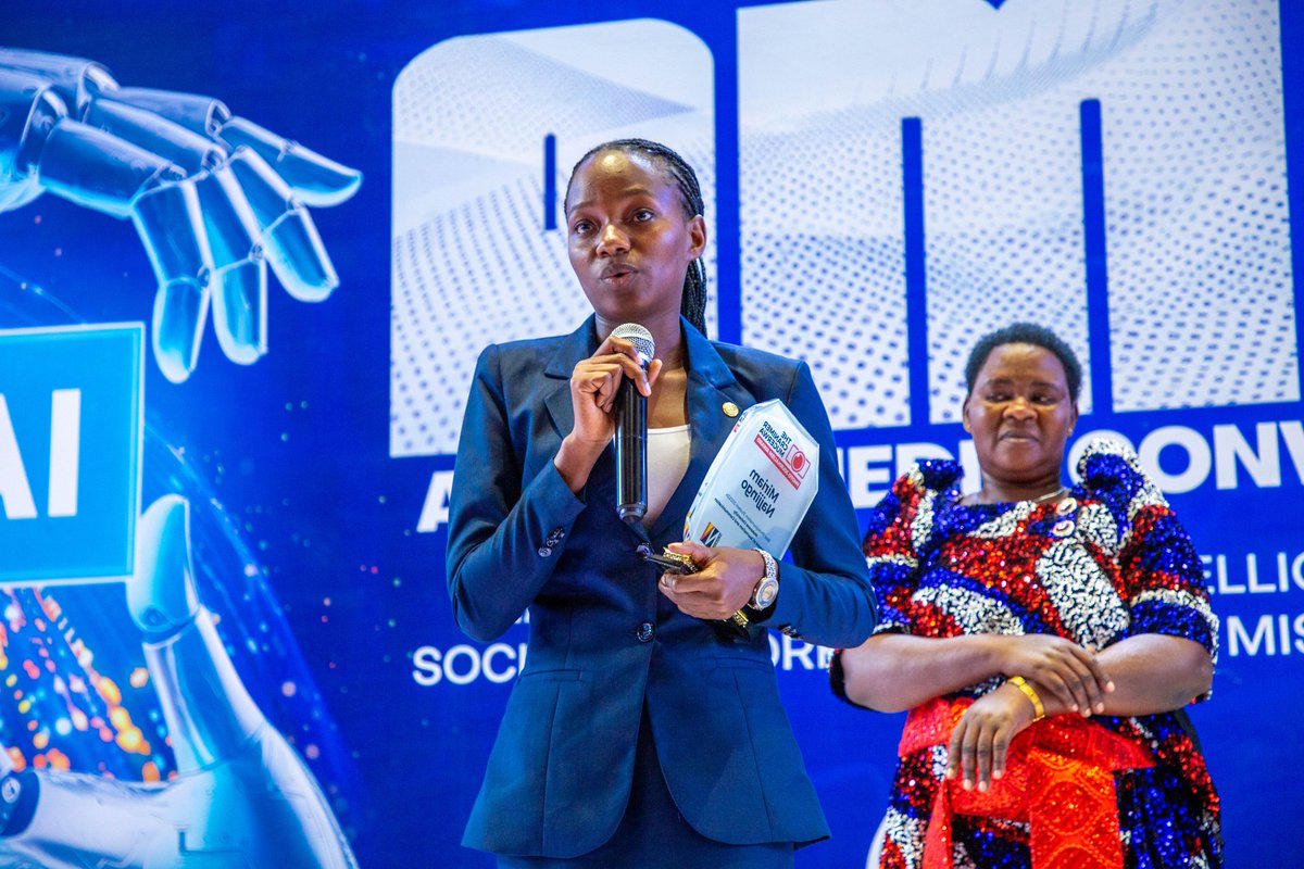 labdunasir's tweet image. Mak. Dept. of Journalism and Communication 2024 Media convention
Dr. Adolf Mbaine journalism lecturer at Makerere retires after 28 years of service
@MiriamNajjingo awarded best photojournalism student 2024
Minister @KabbyangaB calls reflection on AI usage 
#MakComms