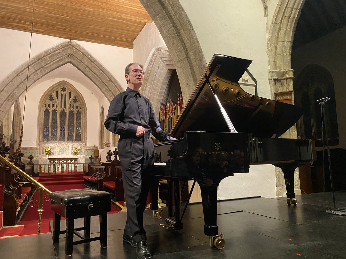 Falmai'r Gath (@falmaig) on Twitter photo Cyngerdd <a href="/llyrwilliamspi1/">LlyrWilliams Pianist</a> yn gwbl wych heno - perfformiadau gwefreiddiol o waith Beethoven a Brahms.
Wrth fy modd yn cefnogi <a href="/CowbridgeMusic/">Cowbridge Music Fest | Gŵyl Gerdd y Bont-faen</a> Cyngerdd <a href="/llyrwilliamspi1/">LlyrWilliams Pianist</a> yn gwbl wych heno - perfformiadau gwefreiddiol o waith Beethoven a Brahms.
Wrth fy modd yn cefnogi <a href="/CowbridgeMusic/">Cowbridge Music Fest | Gŵyl Gerdd y Bont-faen</a>