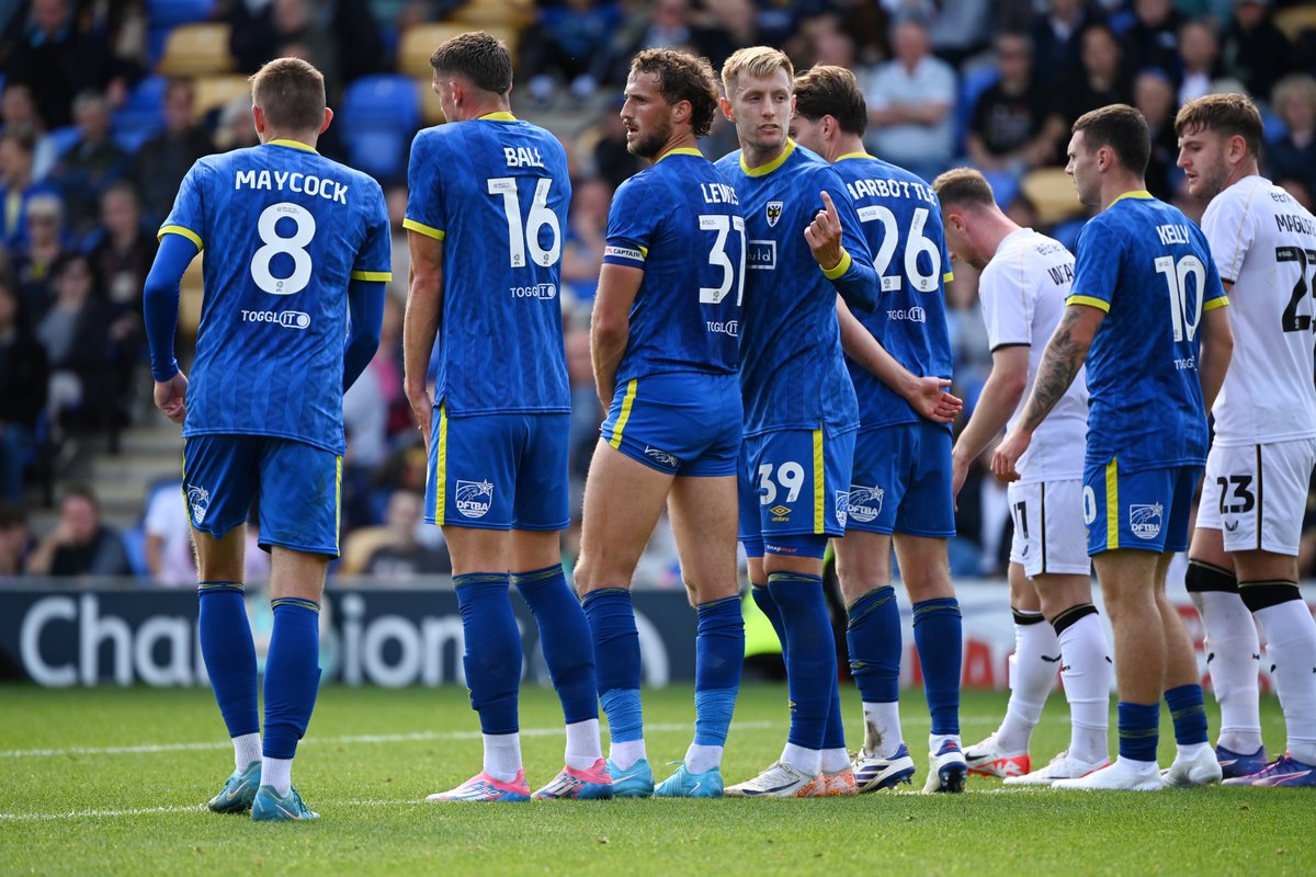 Jane Russell tweet media