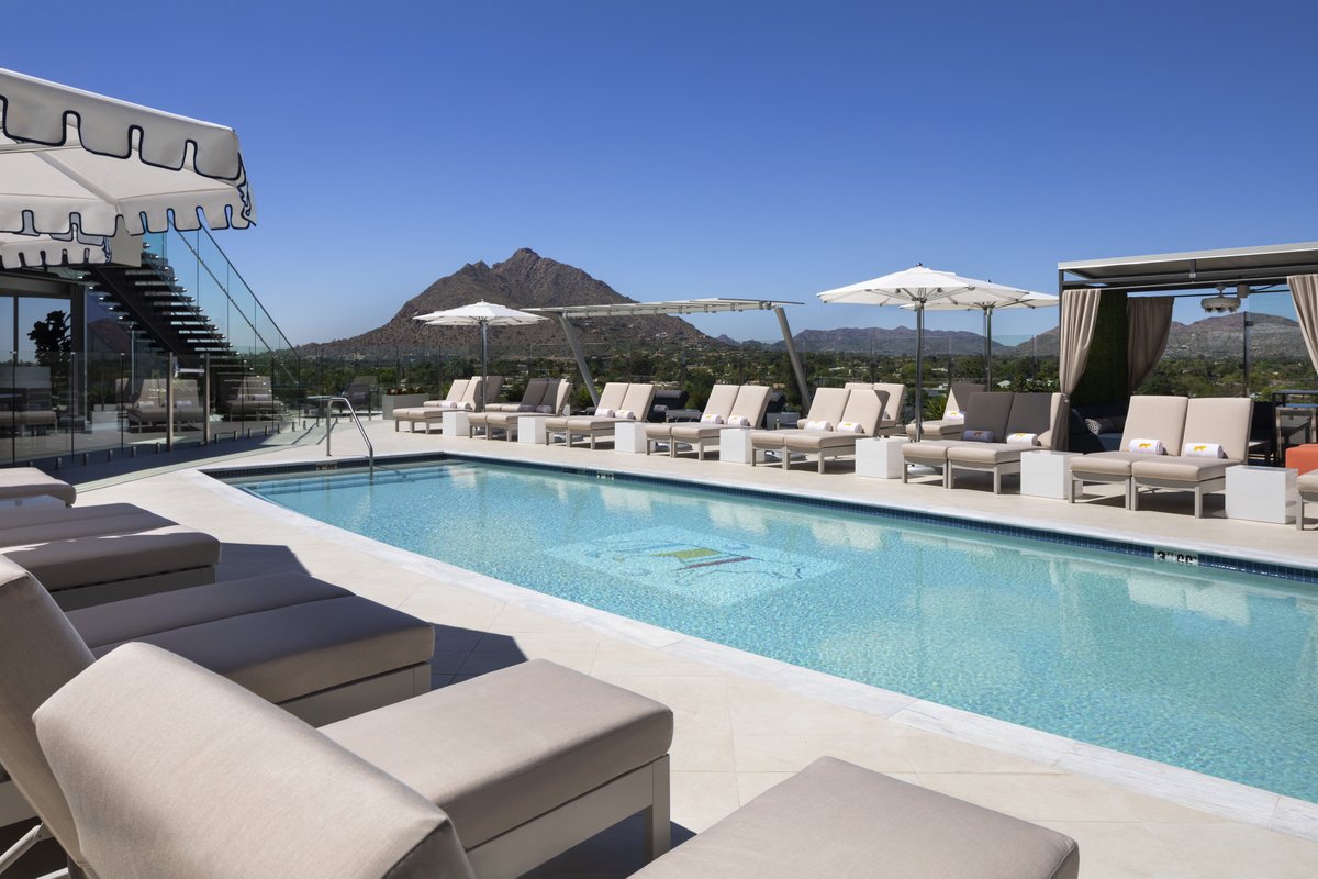 Caesars Republic Scottsdale, a Hilton Hotel tweet media