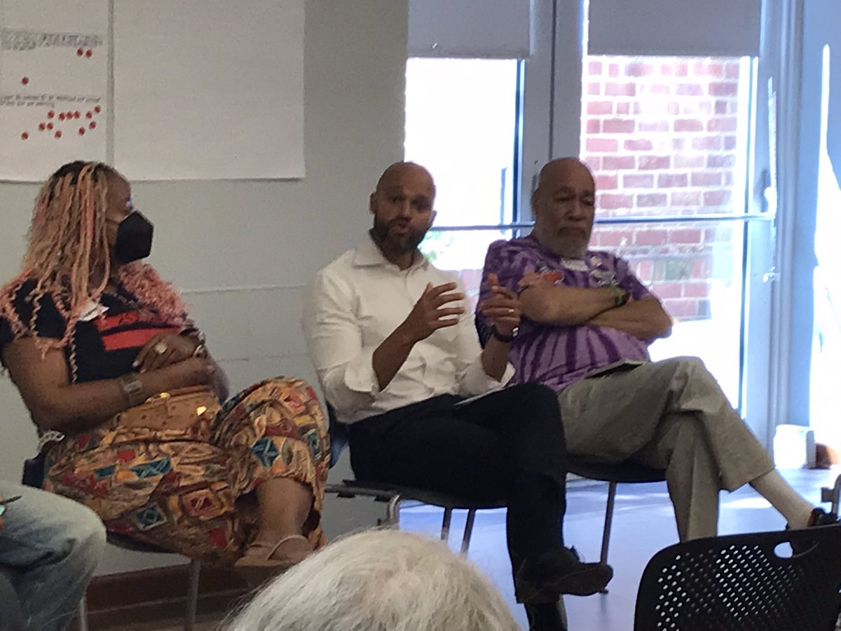 keshinil's tweet photo. Woww, what an amazing 20th anniversary @dc4d Convention!! Looked back on 20 yrs of people-powered activism, heard much wisdom from @charlesallen @RobertWhite_DC Jamila White Phil Pannell @kushkharod https://t.co/0b4Em9ELk8