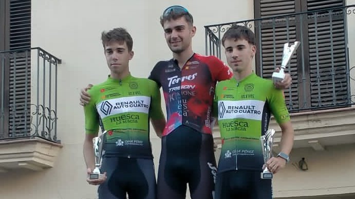FBarceloTeam's tweet photo. 🥇 No nos bajemos tampoco del podio en la #CopaCriterium y Edgar Mesa se sube a lo más alto como el mejor entre los sub23.
💪🏻 Buen nivel también hoy para Diego Gonzalo (5º), que acabó como el más rápido en el sprint del pelotón. https://t.co/9oW1XPK6Mw