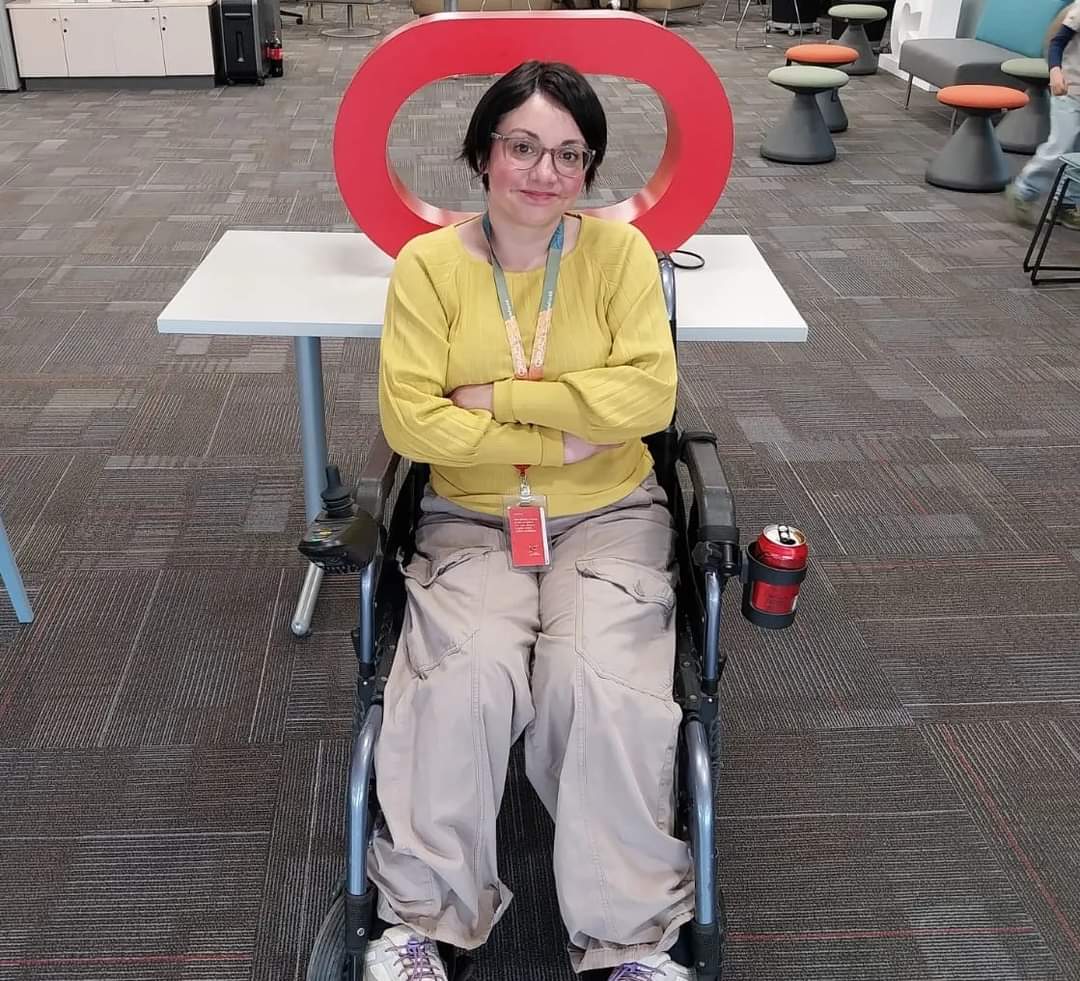 ChristhylCC's tweet photo. Celebrando #FiestasPatrias en el trabajo. La pasé genial ❤️ #OracleForAll

#18 #HR #Septiembre #Inclusion #InclusionLaboral https://t.co/q0DzkOQOvv