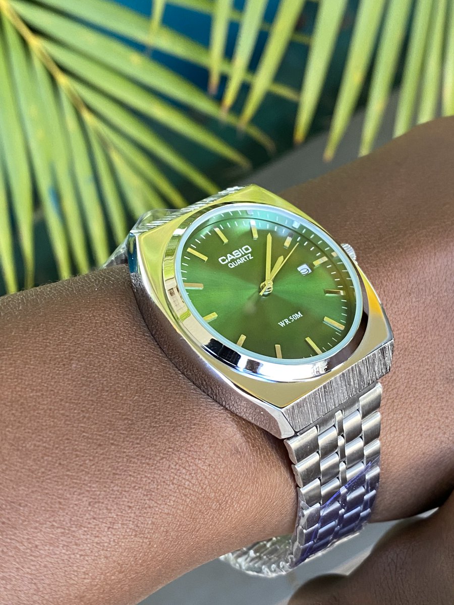 GardenCityNbi's tweet image. Wrist game strong. Bold. Sleek. Timeless.🤩✨@eternitygiftske

Discounted Ksh; 3499/=

#shopwiththebest #eternitygifts #timelessgifts
📍Garden City Mall

📞 0735004045