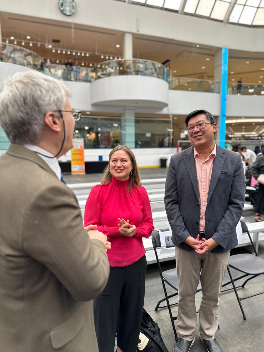 Honored to join the first-ever Korean Cultural Festival in #yeg, celebrating the rich heritage, traditions, and contributions of the Korean community! Huge thanks to Chairman Kichul Nam and the Edmonton Korean Canadian Cultural Foundation for organizing such a vibrant event. It
