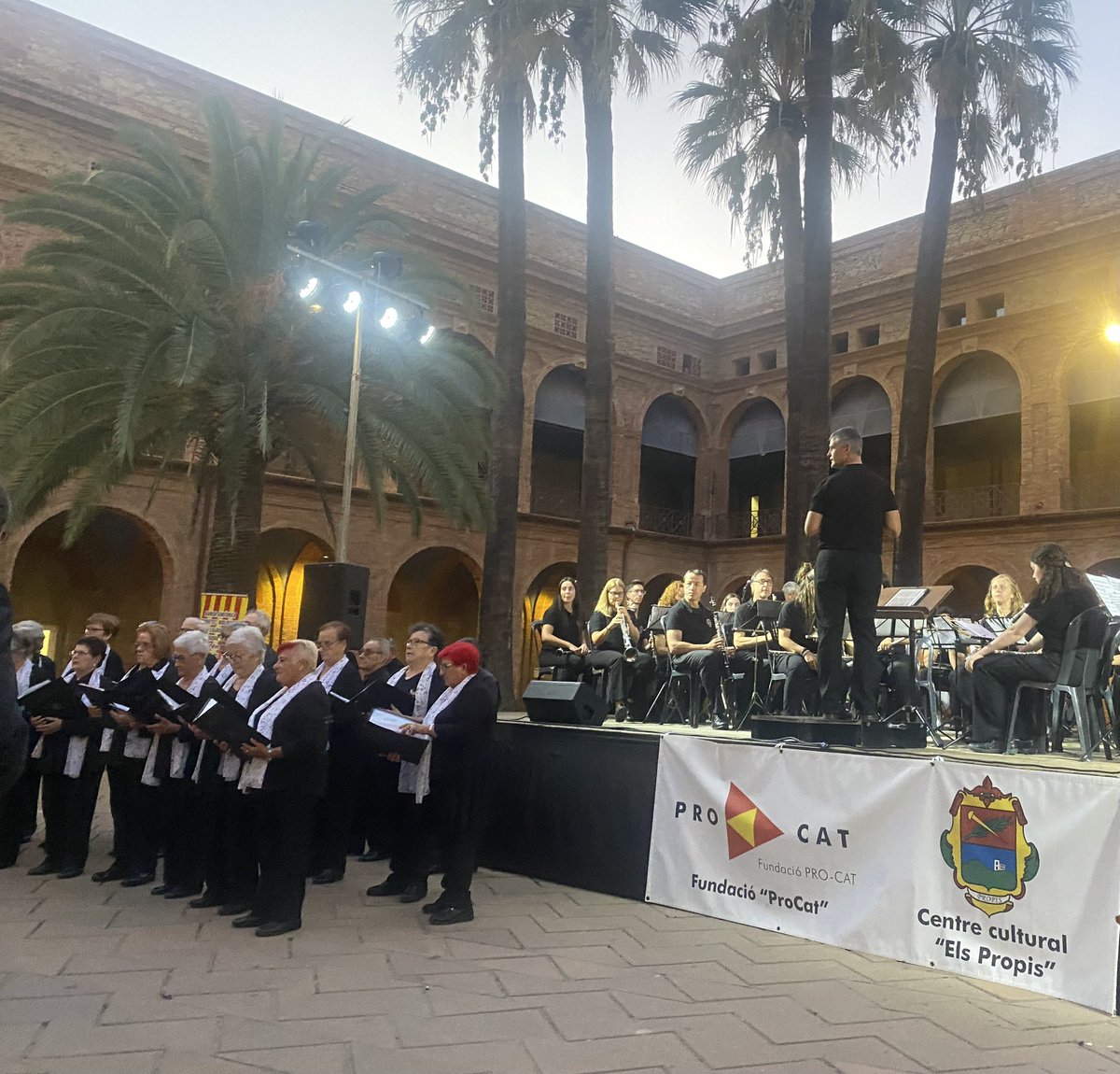 Lorena Checa tweet media