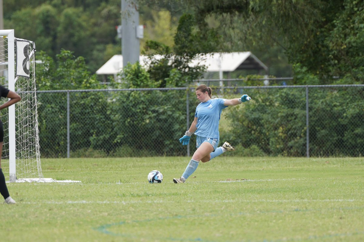 League games postponed due to 🌀Francine so posting a few pics from our opening weekend! A one-handed save. 🤩🙌🏻 <a href="/LATDPElite/">Louisiana TDP Elite</a> <a href="/ImYouthSoccer/">ECNL/GA/Recruiting/College Soccer</a> <a href="/PrepSoccer/">Prep Soccer ⚽️</a> <a href="/TopDrawerSoccer/">TopDrawerSoccer</a> <a href="/TheSoccerWire/">SoccerWire</a>