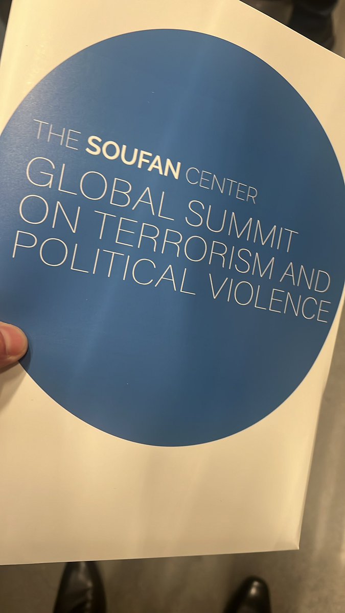 Ross W. Halliday tweet media